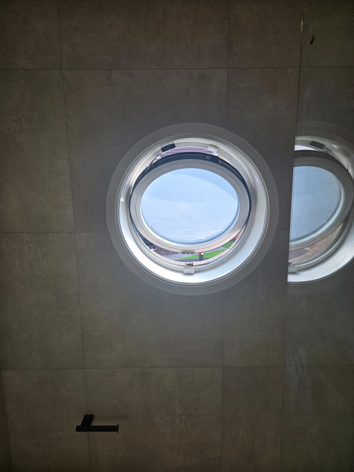 c0c6da70-0463-4eee-a8ce-c59d55ac9220