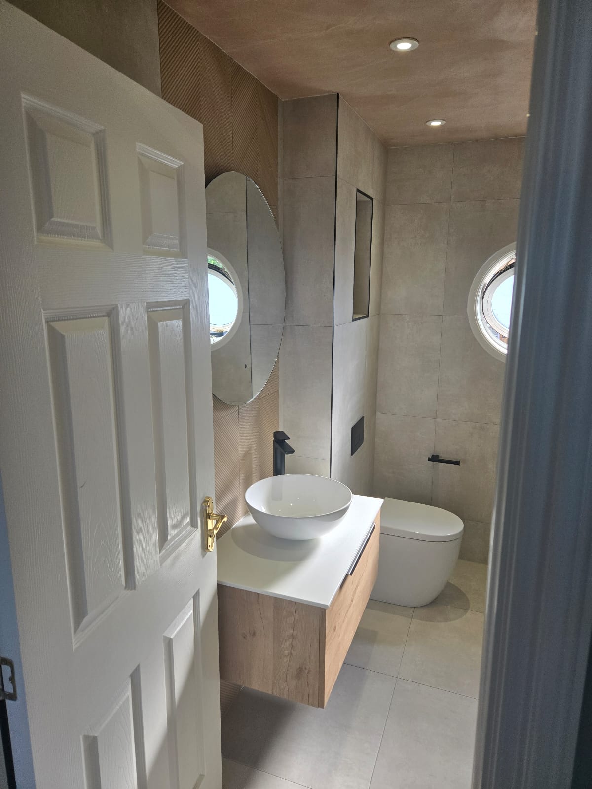 d60b992a-609e-4738-a041-07fd48cd4cfc