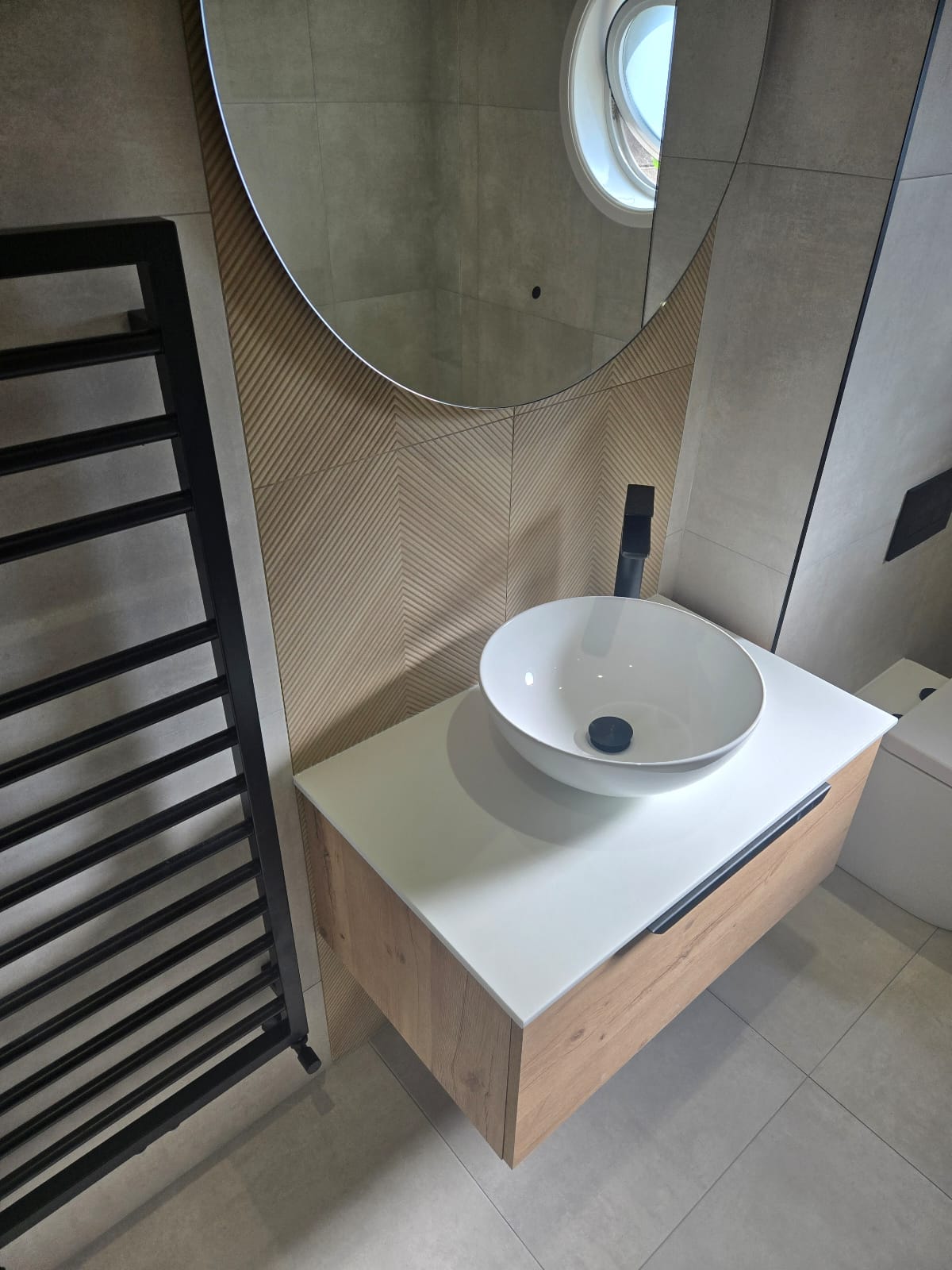 eaeef2b6-4ad7-42bf-9529-4d4de44e2d60