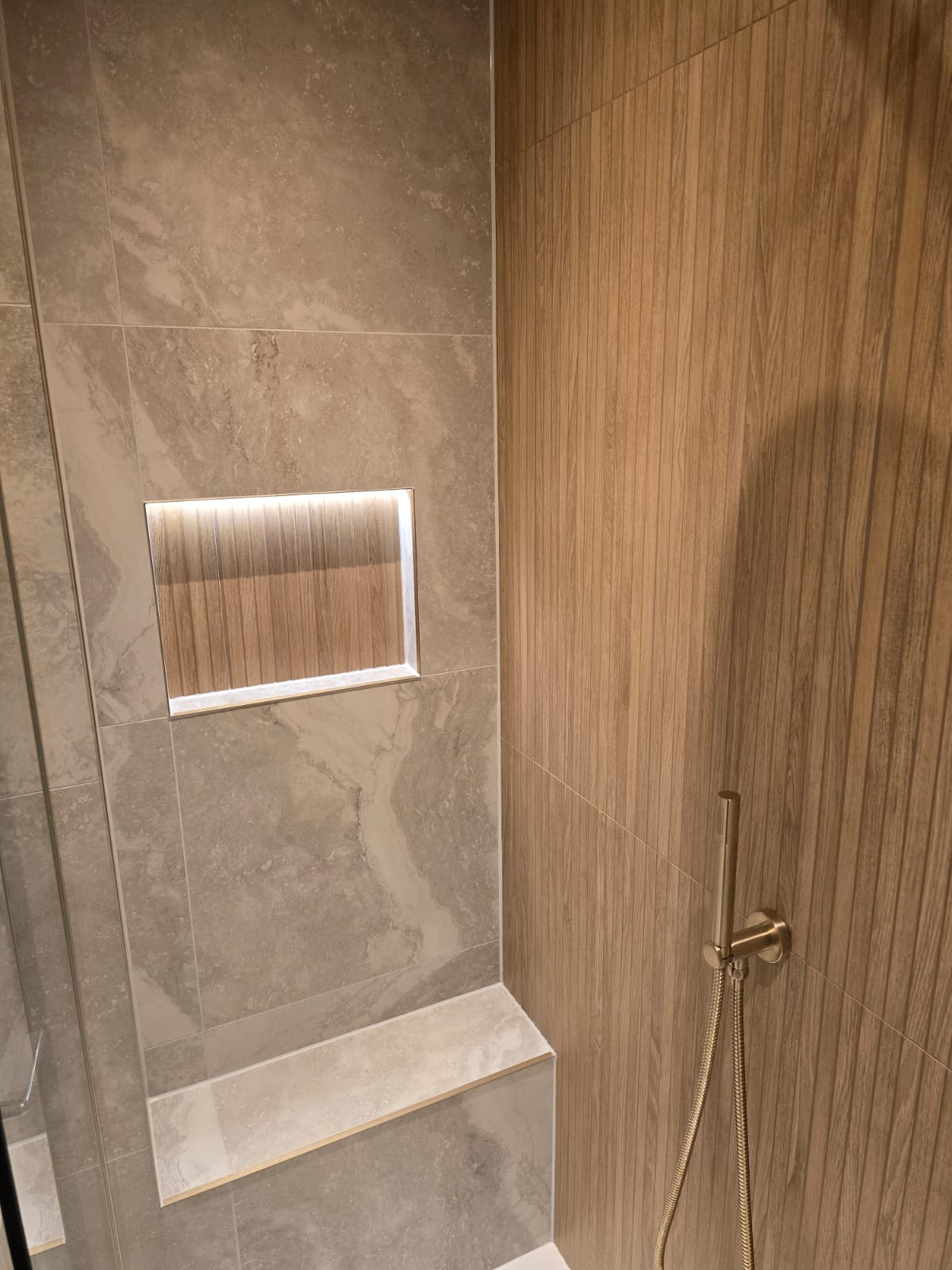 PHOTO-2025-11-17-20-45-23